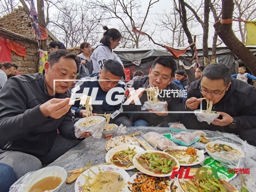 徒步藏龍澗