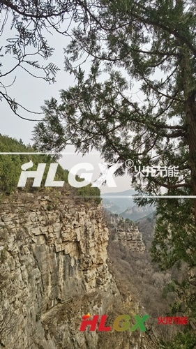 徒步藏龍澗
